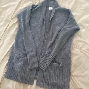 ARITZIA GREY CARDIGAN SUNDAY BEST